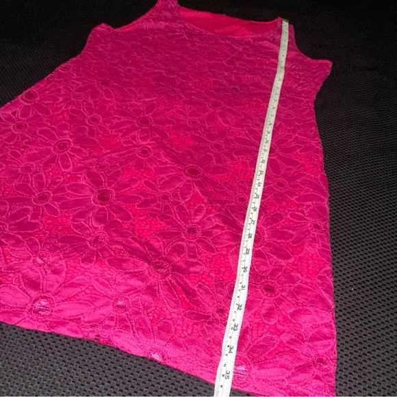SOLD Tiana B Woman’s XXL Bright Pink Sleeveless Floral Daisy Lace Sheath Lined - Picture 10 of 10